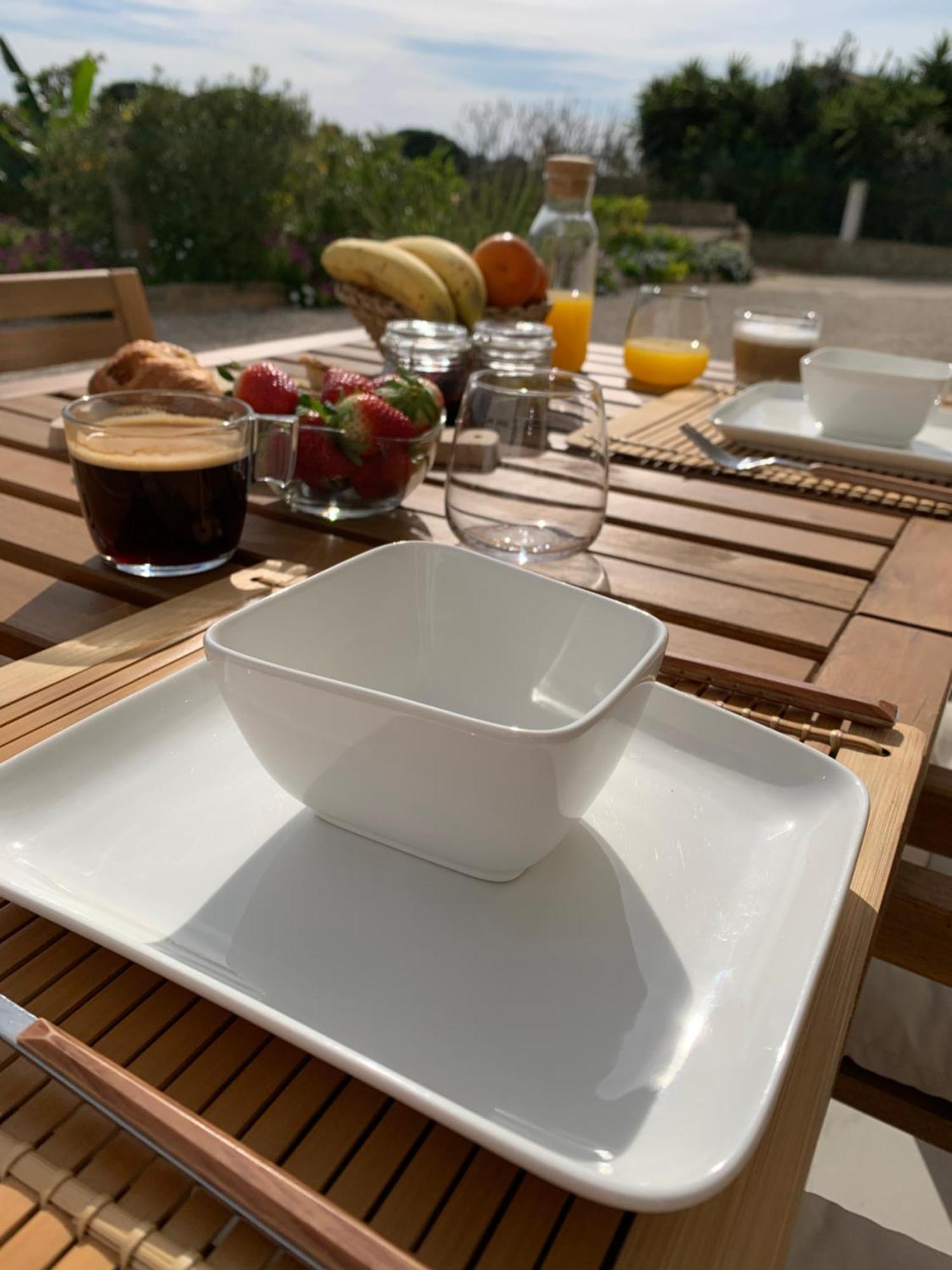 A Tranquil Garden Apartment, Carvoeiro - Benagil Exterior photo